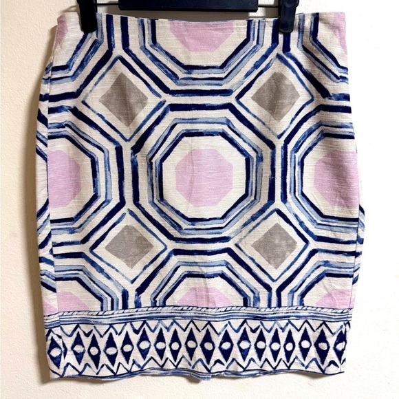 LOFT Dresses & Skirts - LOFT Geometric Print Skirt – Size 10 Cotton Blend